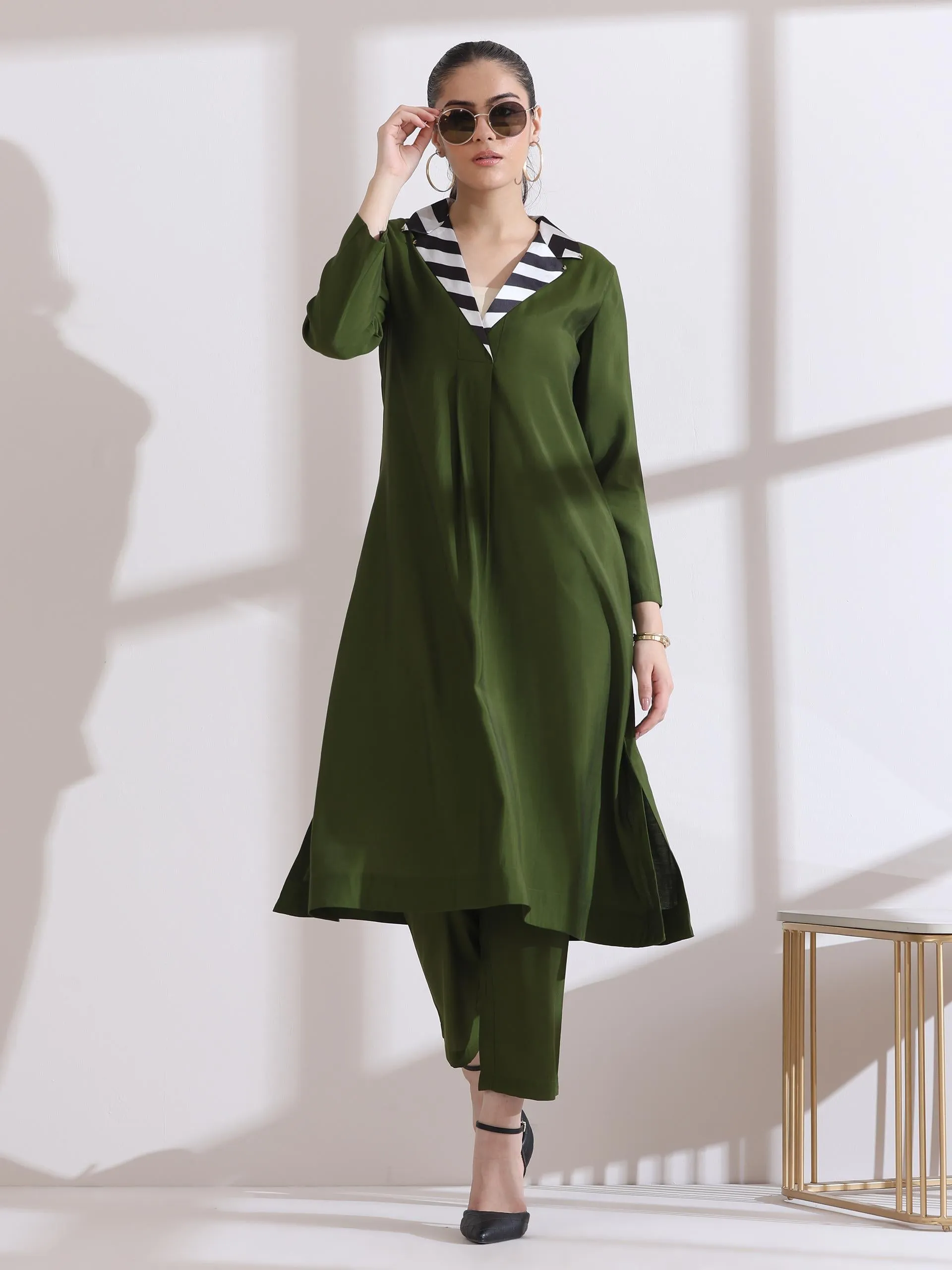 2 Pc Set - Airskin Mehndi Green Kurta With Striped Gold Point Collar Kurta With Pants