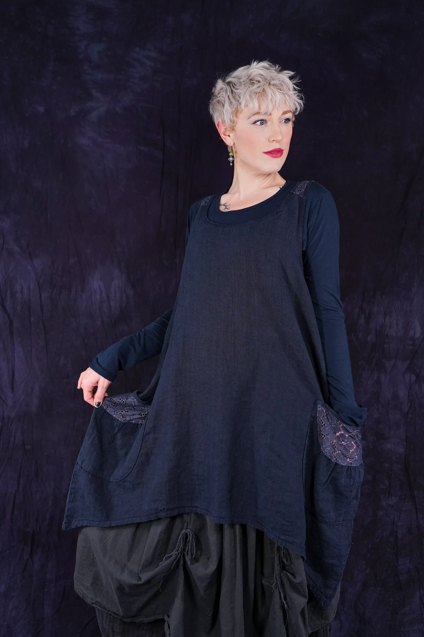 6182L Lace Pinafore Ink-U