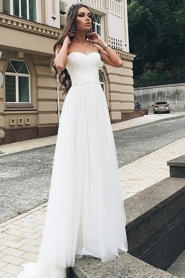 A-Line Sweetheart Sweep Train Tulle Wedding Dress with Appliques Beading OHD036