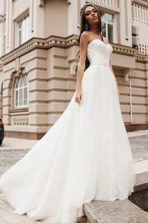 A-Line Sweetheart Sweep Train Tulle Wedding Dress with Appliques Beading OHD036