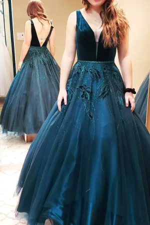 Ball Gown V-Neck Sleeveless Sweep Train Embroidery Long Prom Dress OHC176