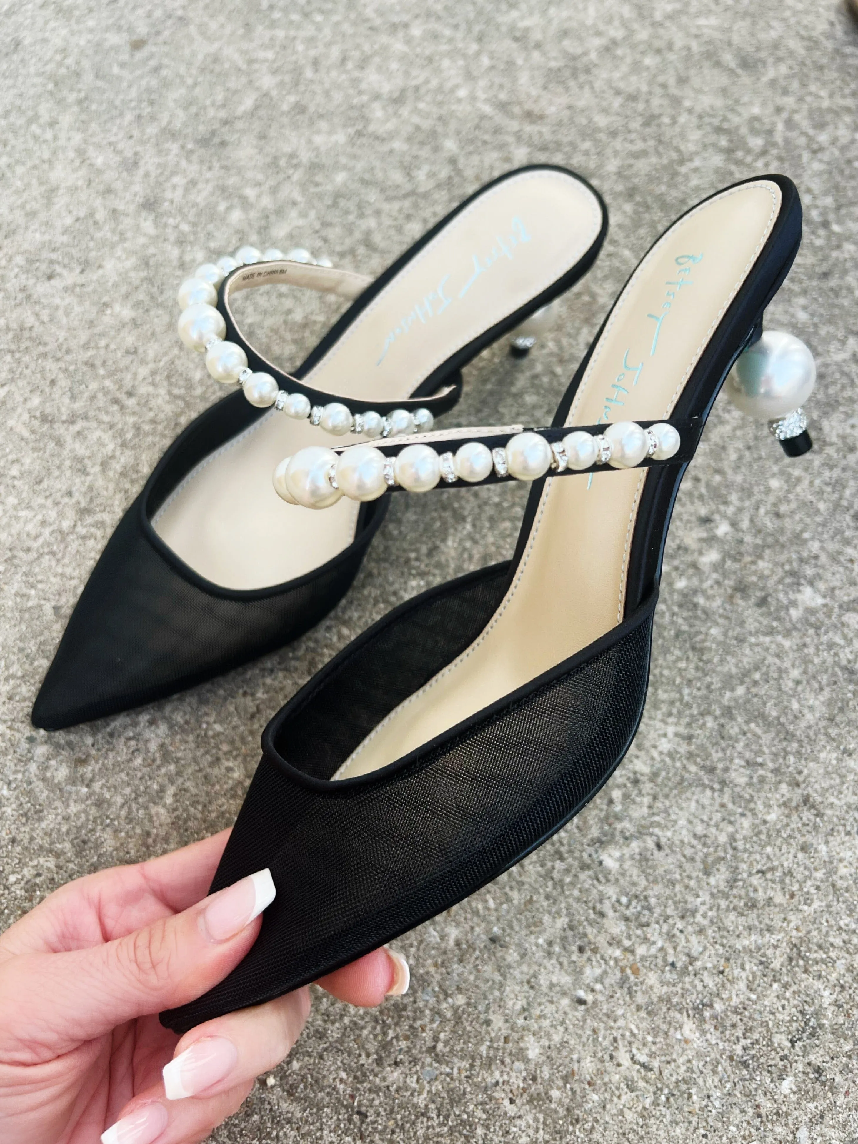 Betsey Johnson Evey Heels In Black