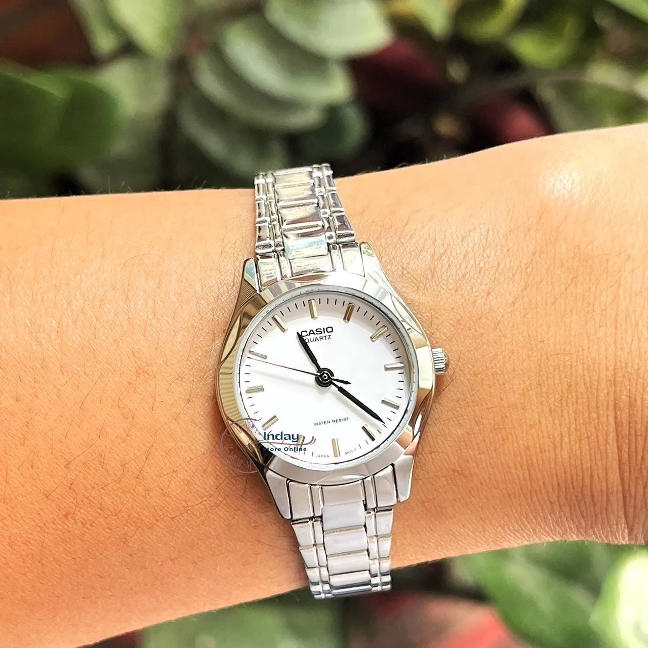 Casio Fashion Women's Watch LTP-1275D-7A Silver Stainless Steel Band Mineral Glass Triple-fold Clasp