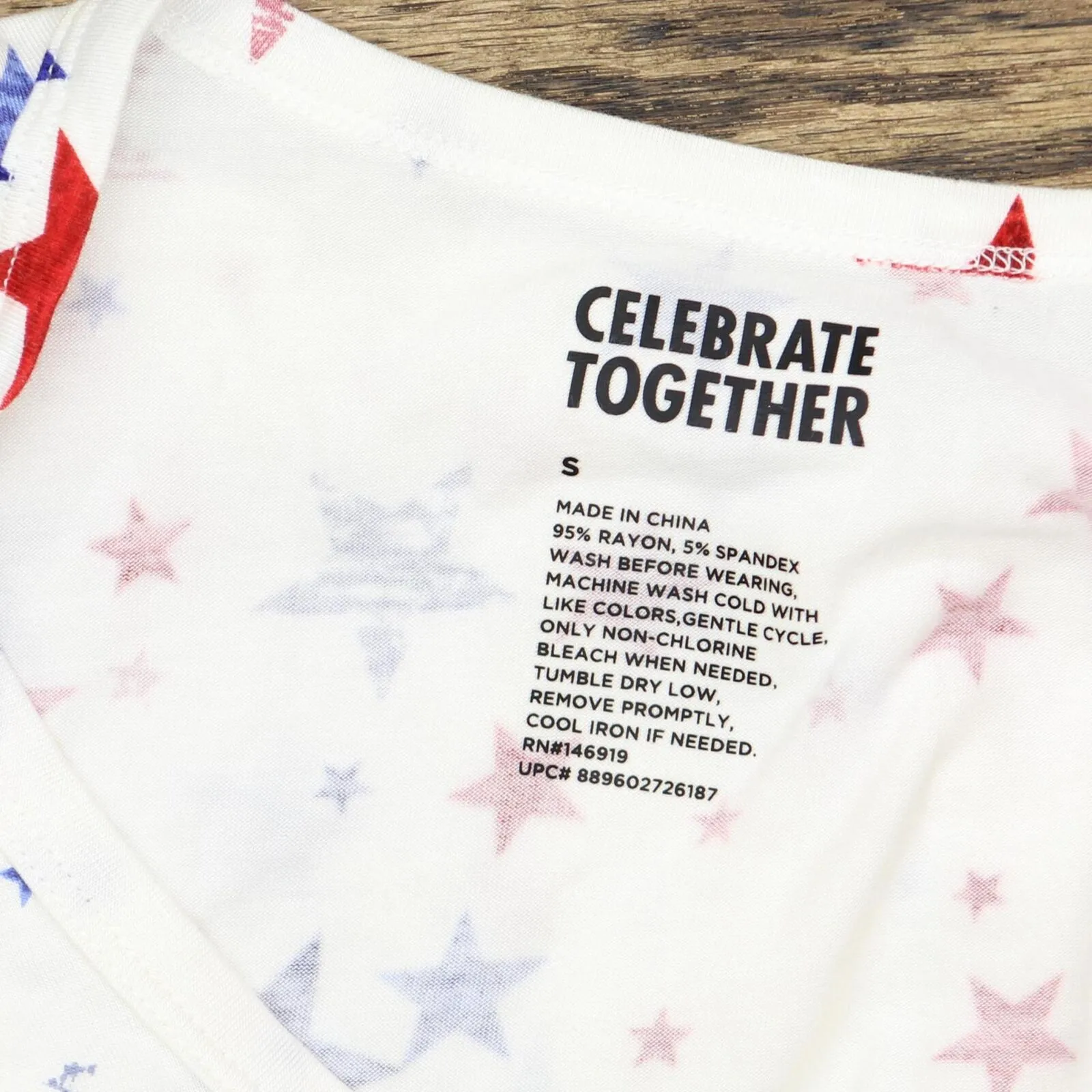Celebrate Together Women's Knot Front Tank WB22K005RP16 White S
