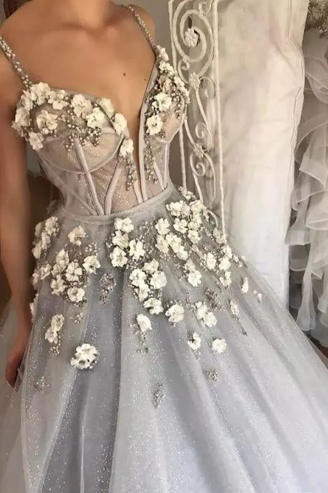 Chic Sexy Ball Gown Spaghetti Straps Floor Length Sleeveless Beading Tulle Bridal Gown Wedding Dresses OHD168