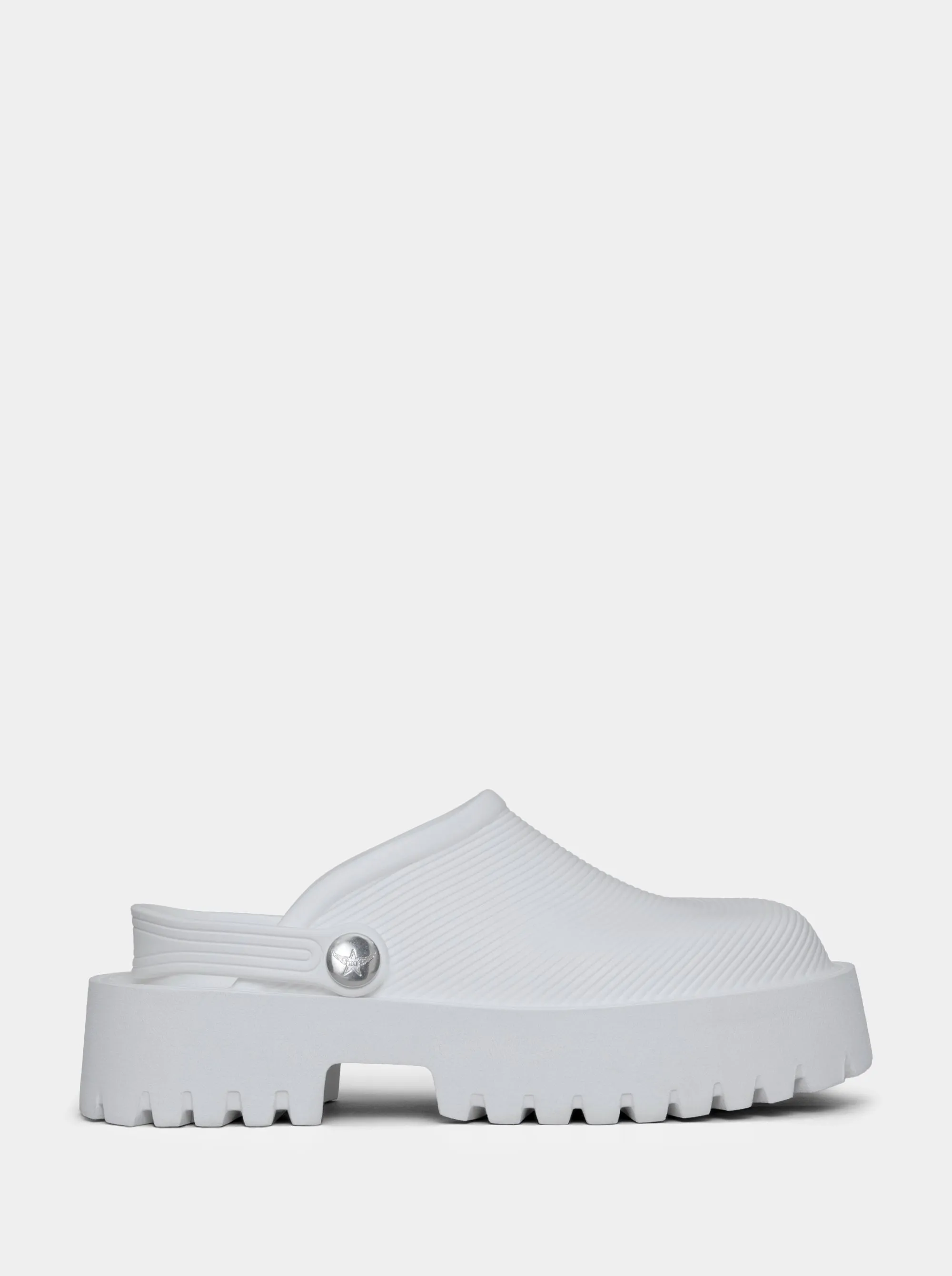 COSMOS WHITE SLIPPERS