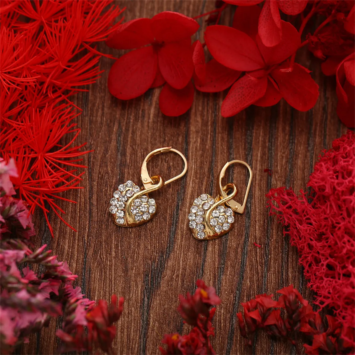 Cubic Zirconia & 18K Gold-Plated Heart Leverback Earrings Set