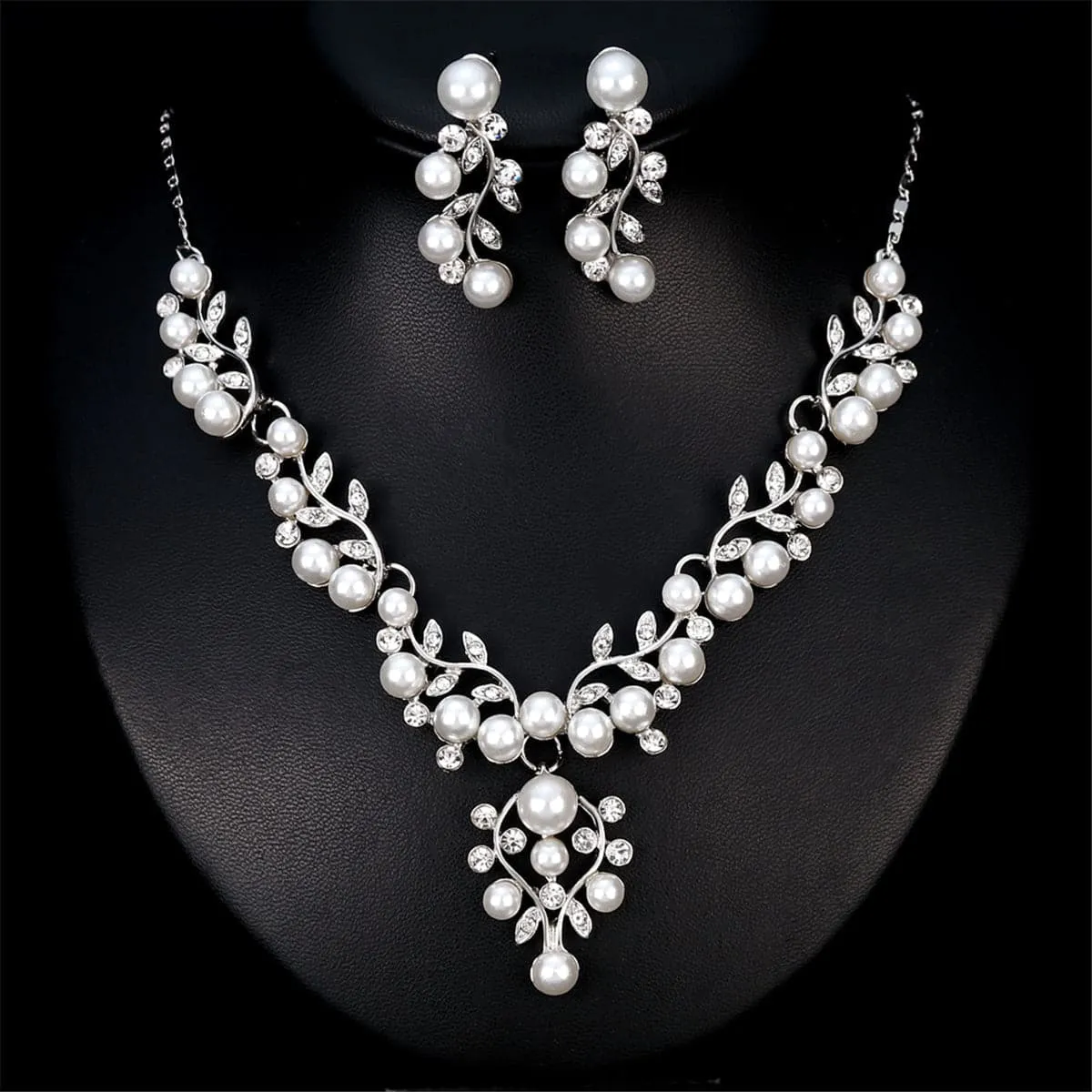 Cubic Zirconia & Pearl Cluster Rattan Drop Earrings & Statement Necklace