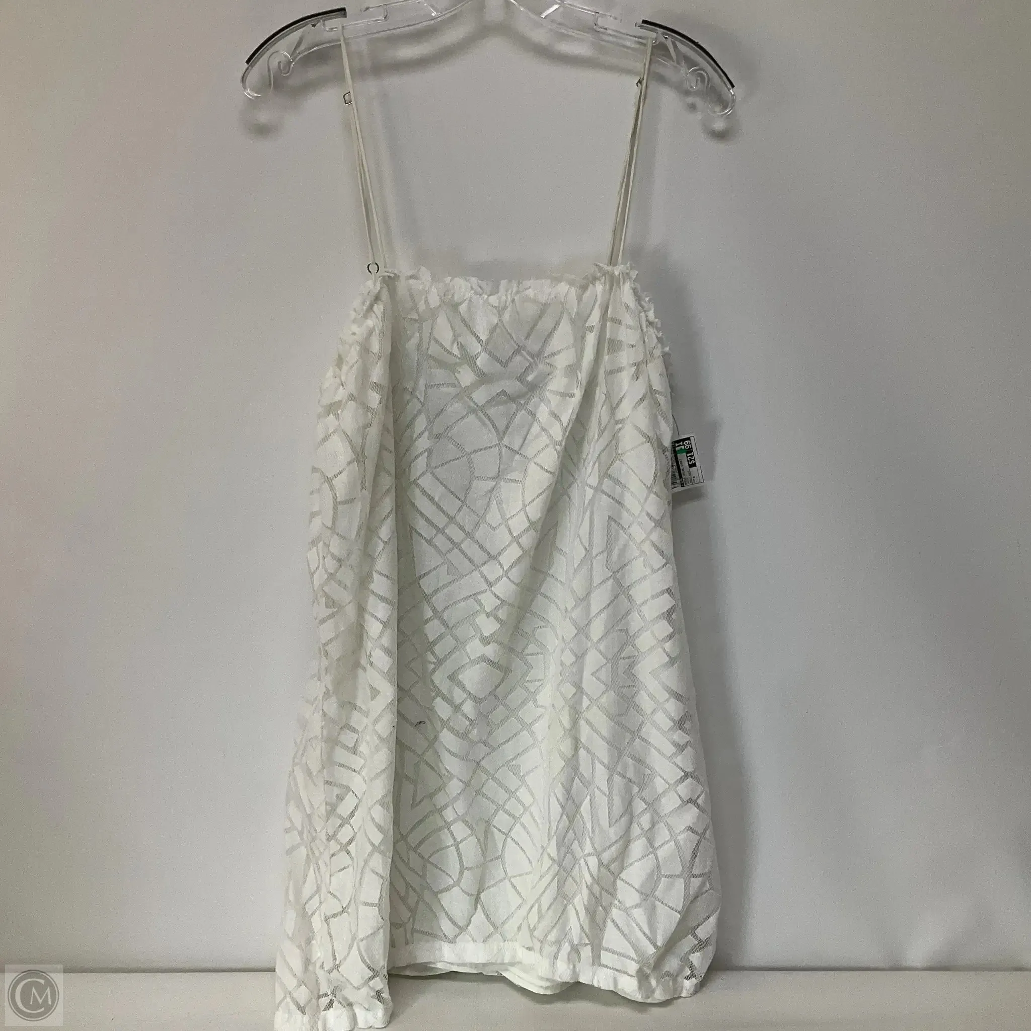 Dress Casual Short By Cma In White, Size: M