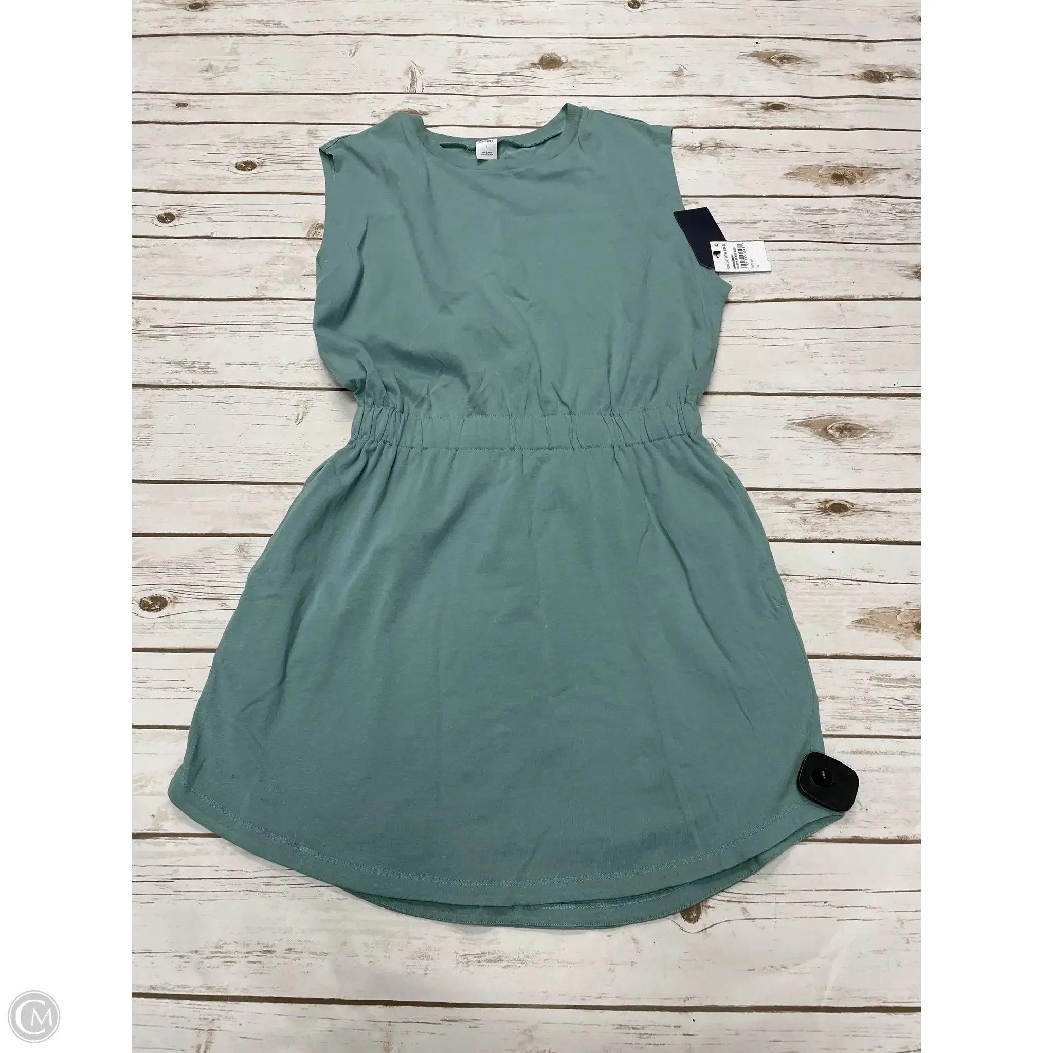 Dress Casual Short By Melrose And Market In Green, Size: M