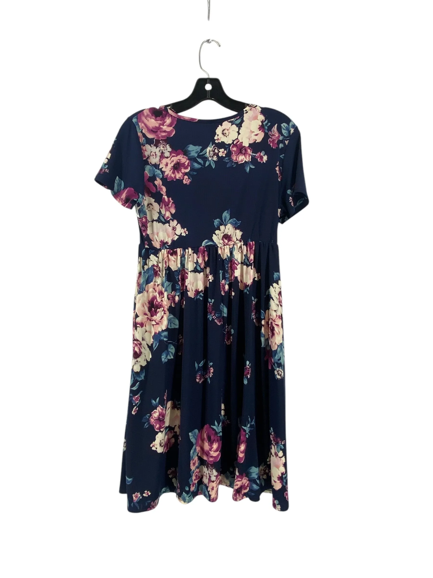 Dress Casual Short By Vanilla Bay  Size: L