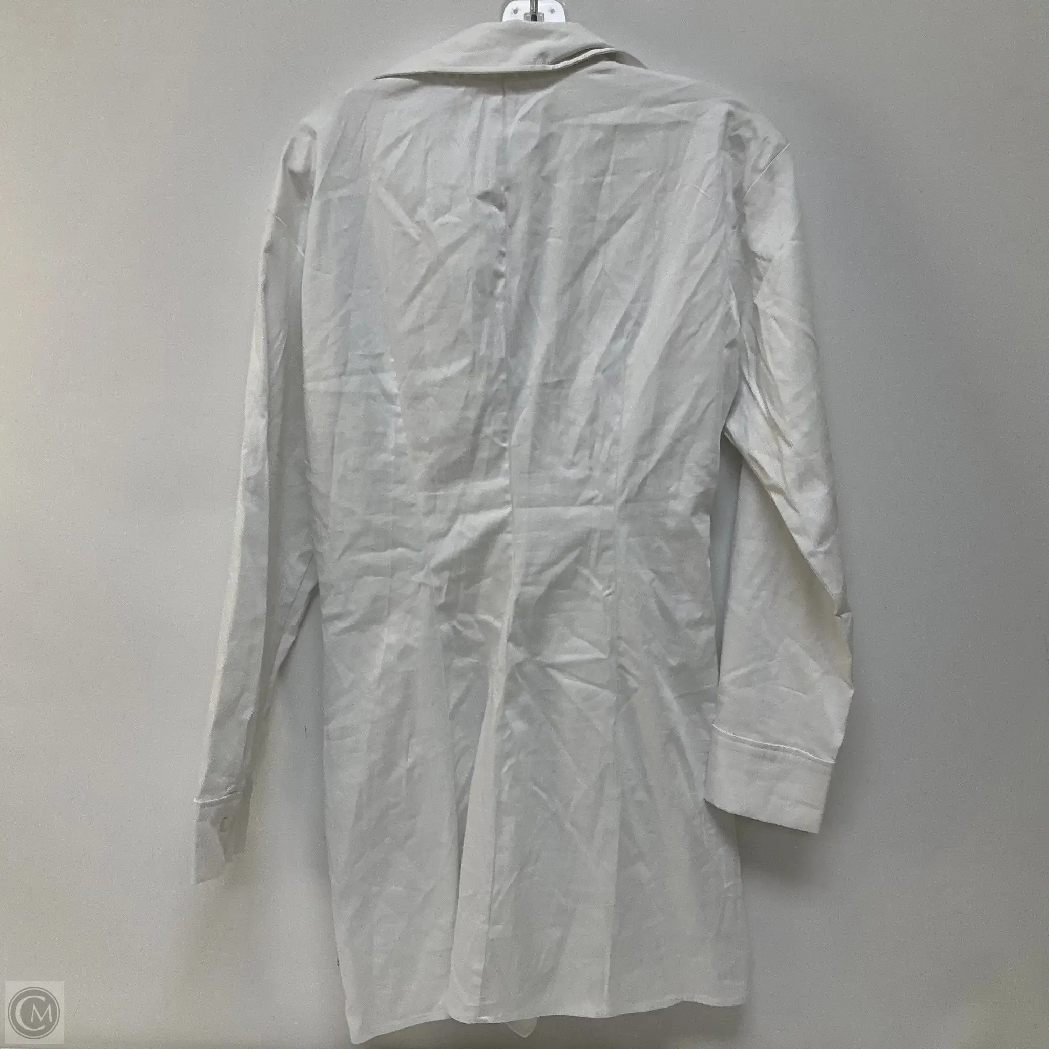 Dress Casual Short By Zara In White, Size: M