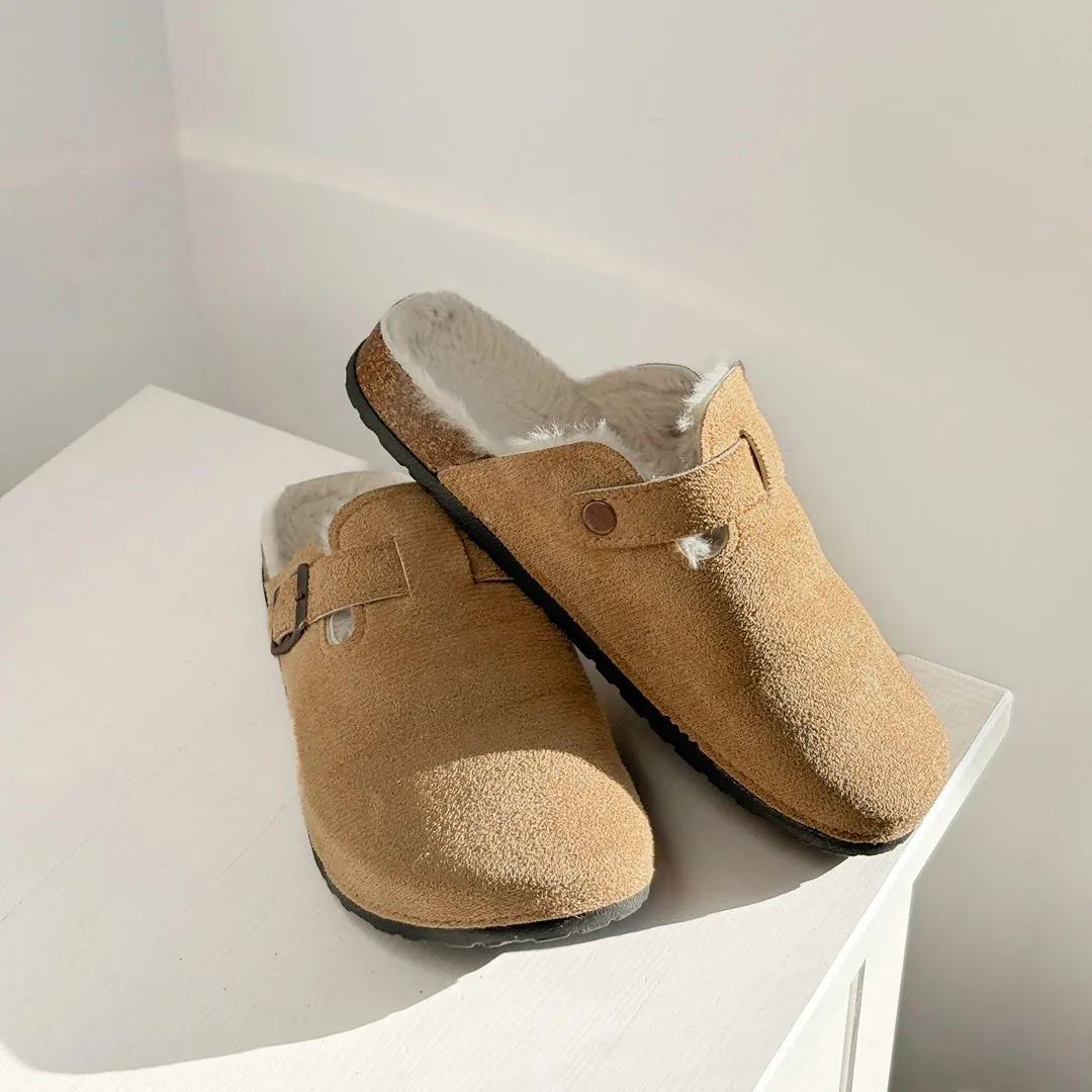 Elle Suede Clogs