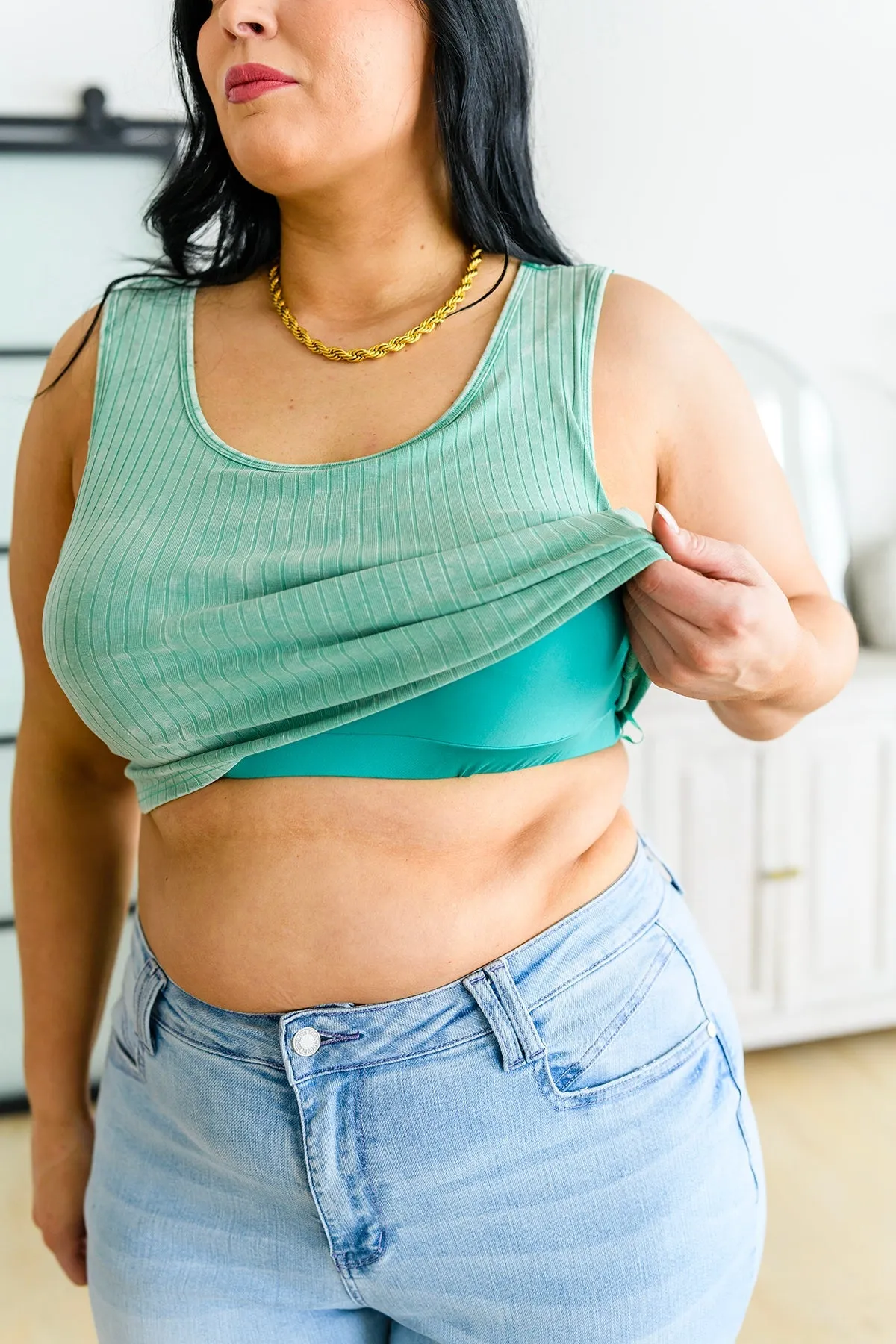 Get On My Level Cropped Cami in Washed Mint