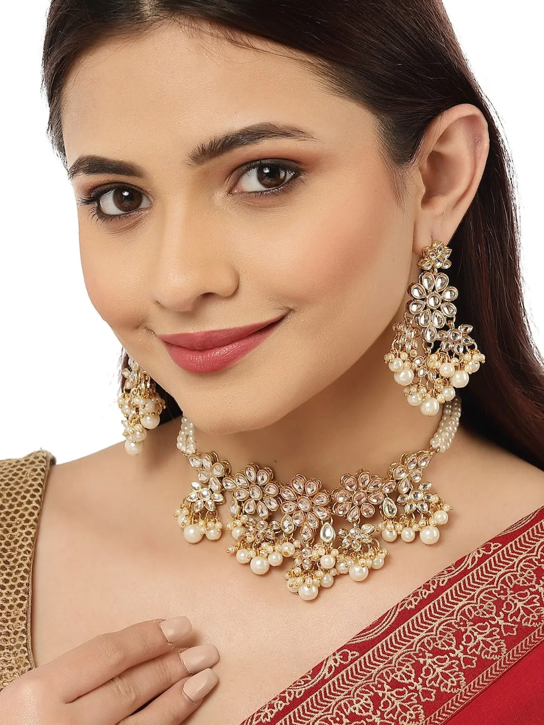 Gold-Plated White Kundan-Studded & Pearl Beaded Jewellery Set