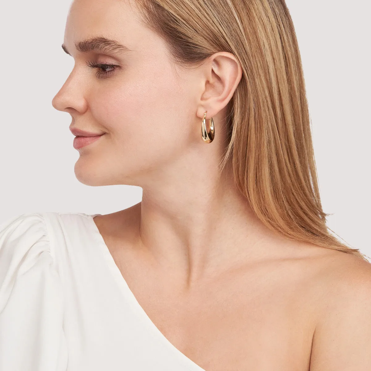 Graduated Puff Polished Hoop Earrings