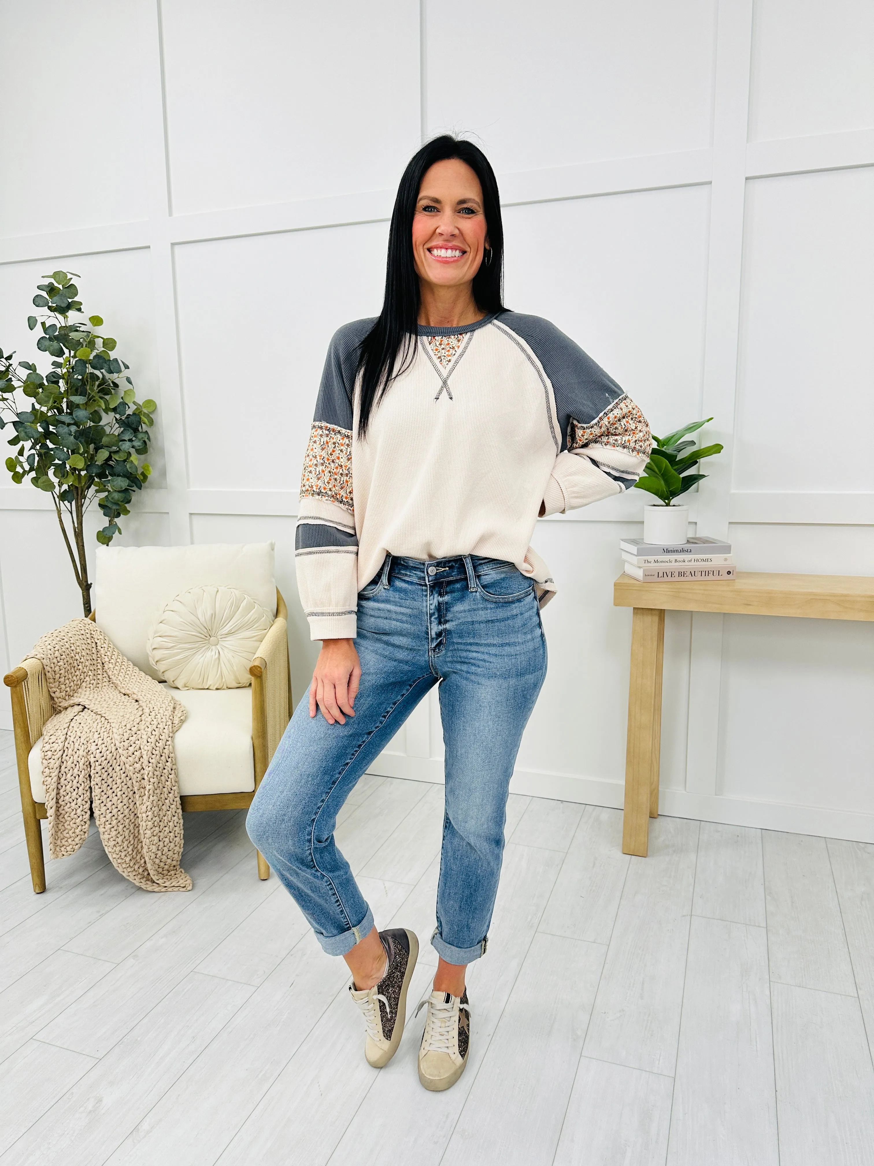 Gwendolin™ | Mid Rise Classic Style Plus Size Washed Denim