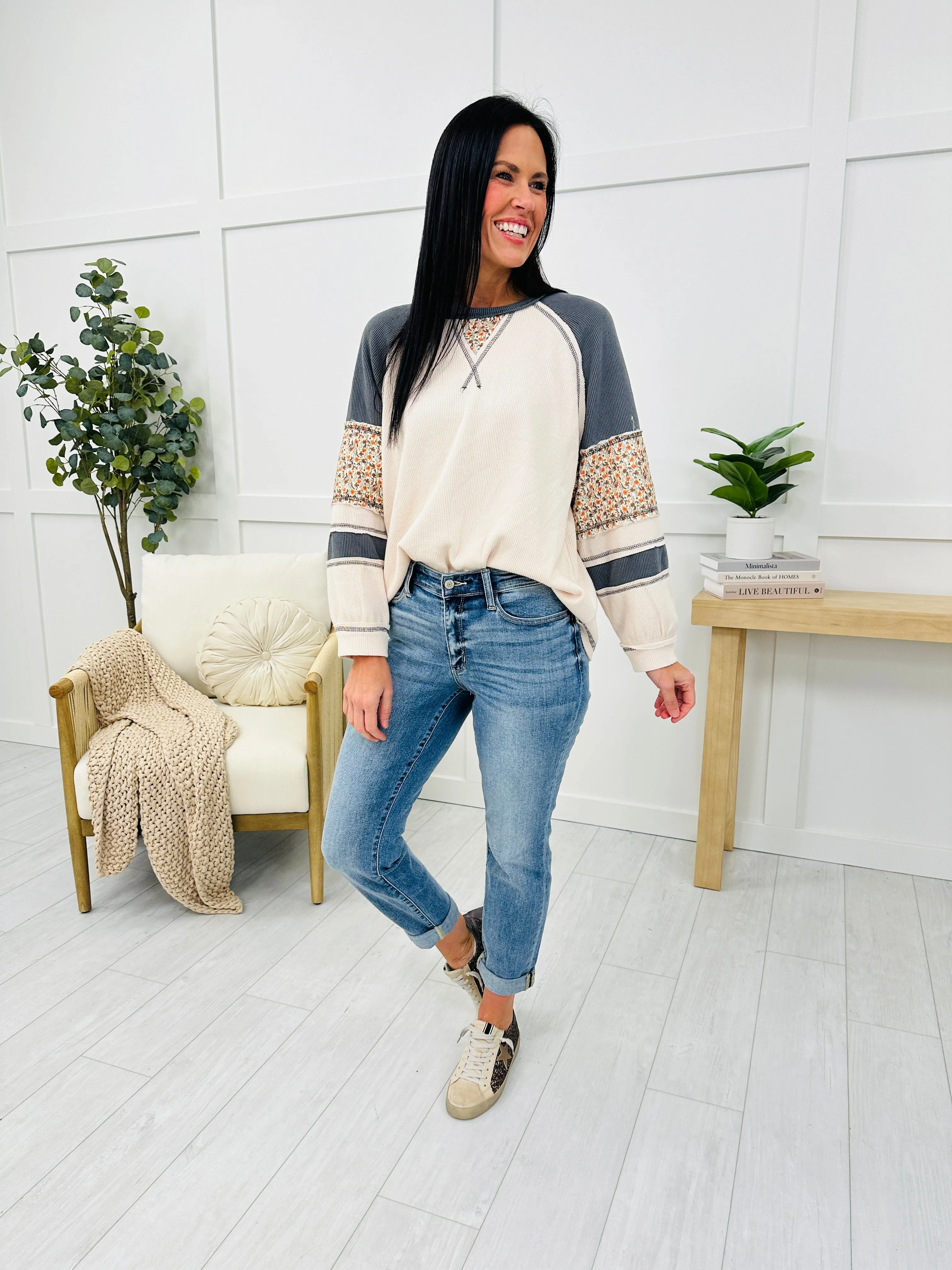 Gwendolin™ | Mid Rise Classic Style Plus Size Washed Denim