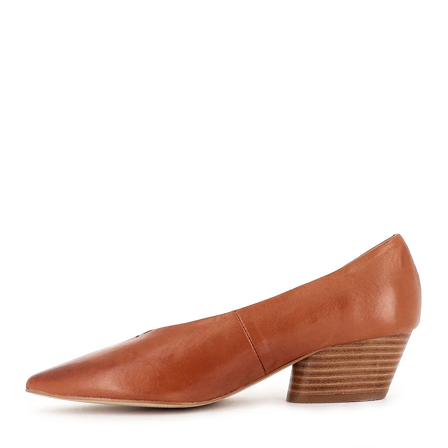HARD W - BRANDY LEATHER