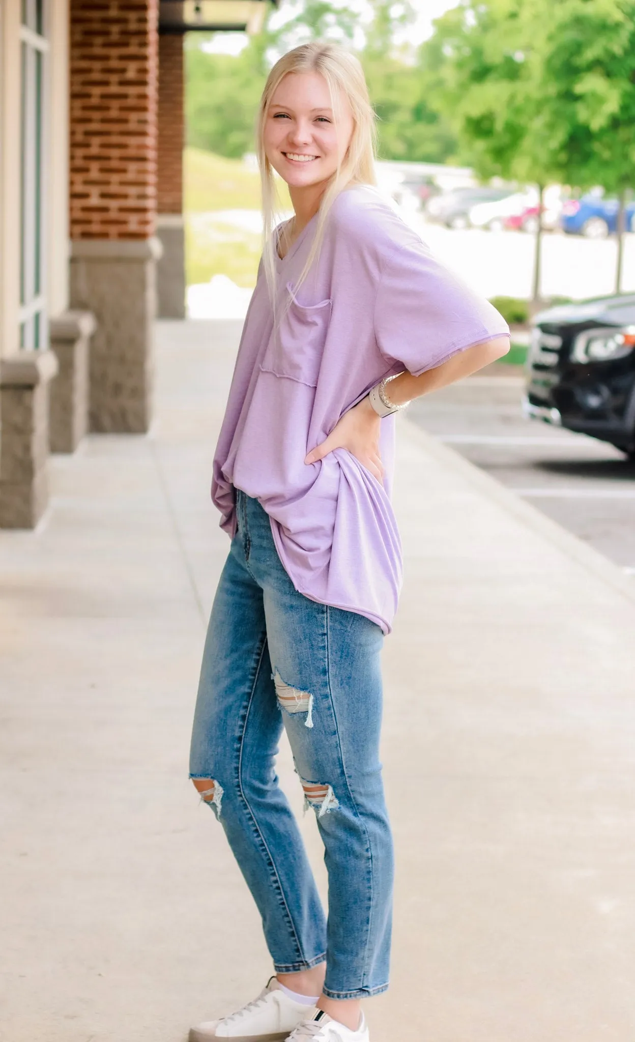 Hello Boyfriend Tee in Dusty Lavender