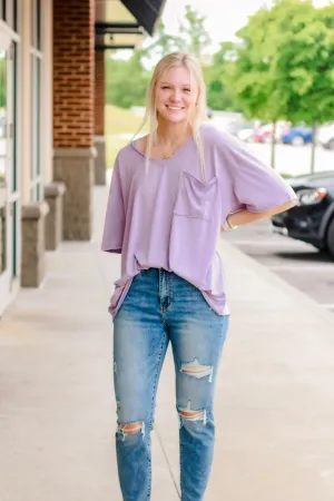 Hello Boyfriend Tee in Dusty Lavender