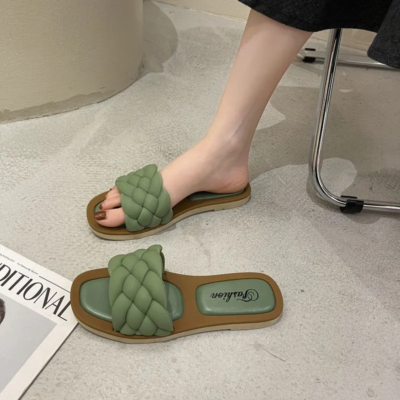 INSTOCK-Fashionable Outerwear Slippers for Women
