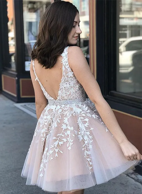 Lace Appliques  Beaded Homecoming Dresses Tulle Short Prom Party Gown DKL1120