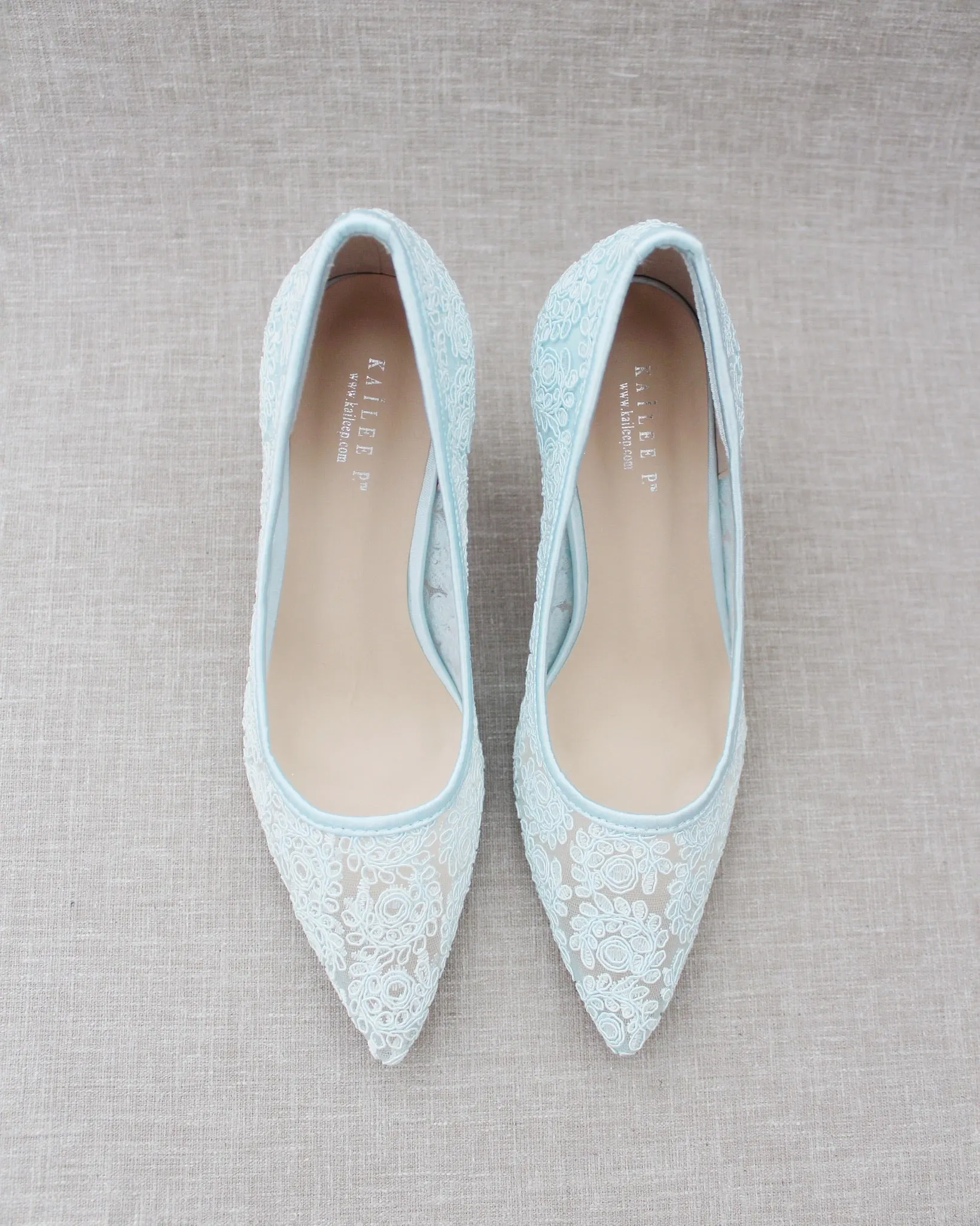 Lace Evening Pump
