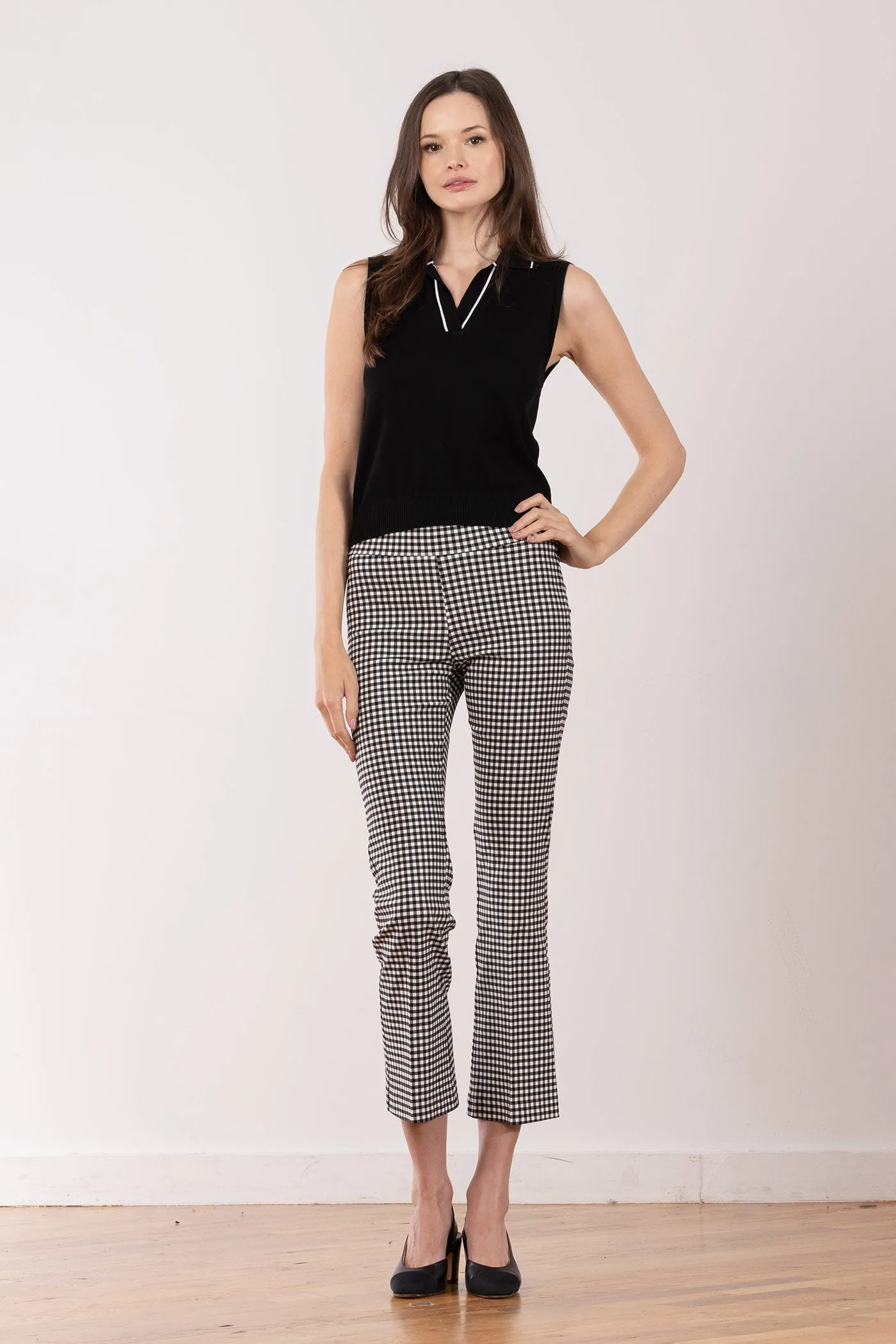 LEO Check Black