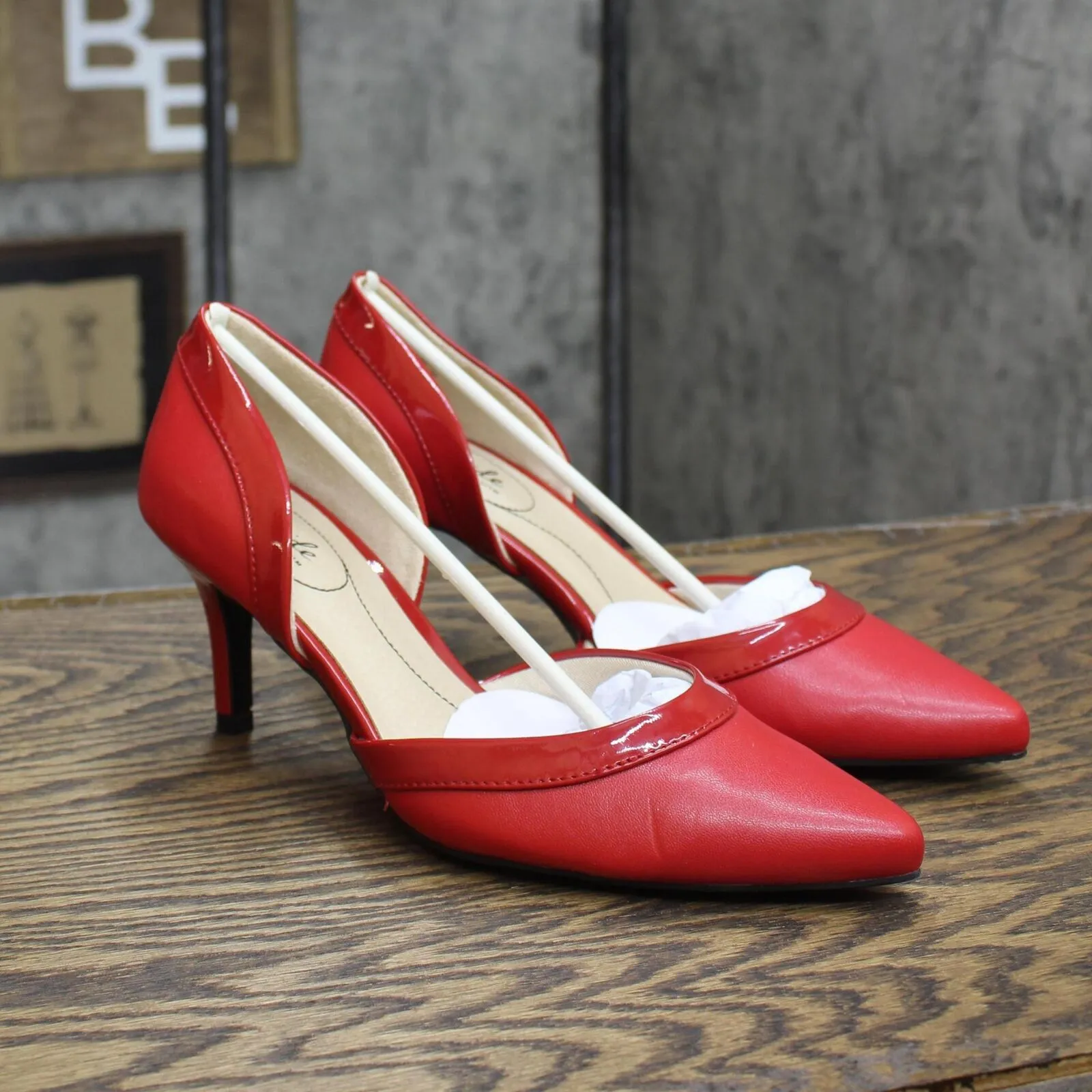 Lifestride Women's SALDANA Heels Shoe F4444S1 Fire Red 7.5M