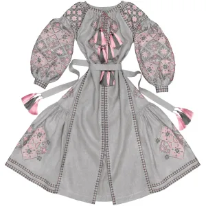 Light gray Kaftan in Bohemian style