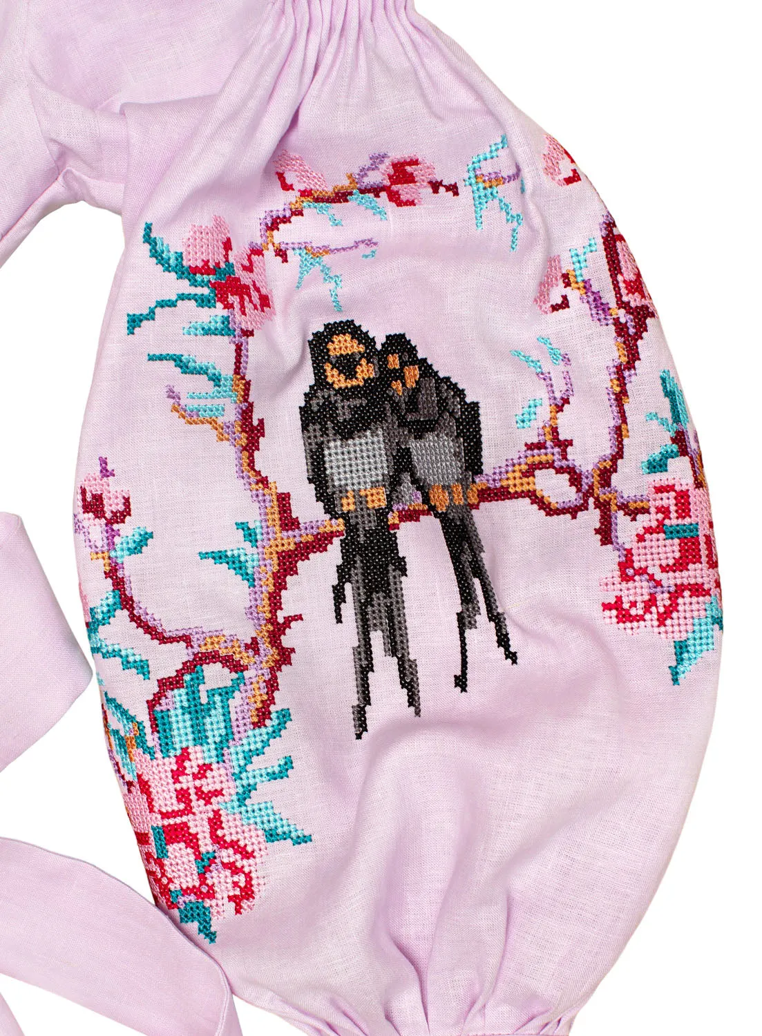 Light purple Kaftan with embroidered swallows