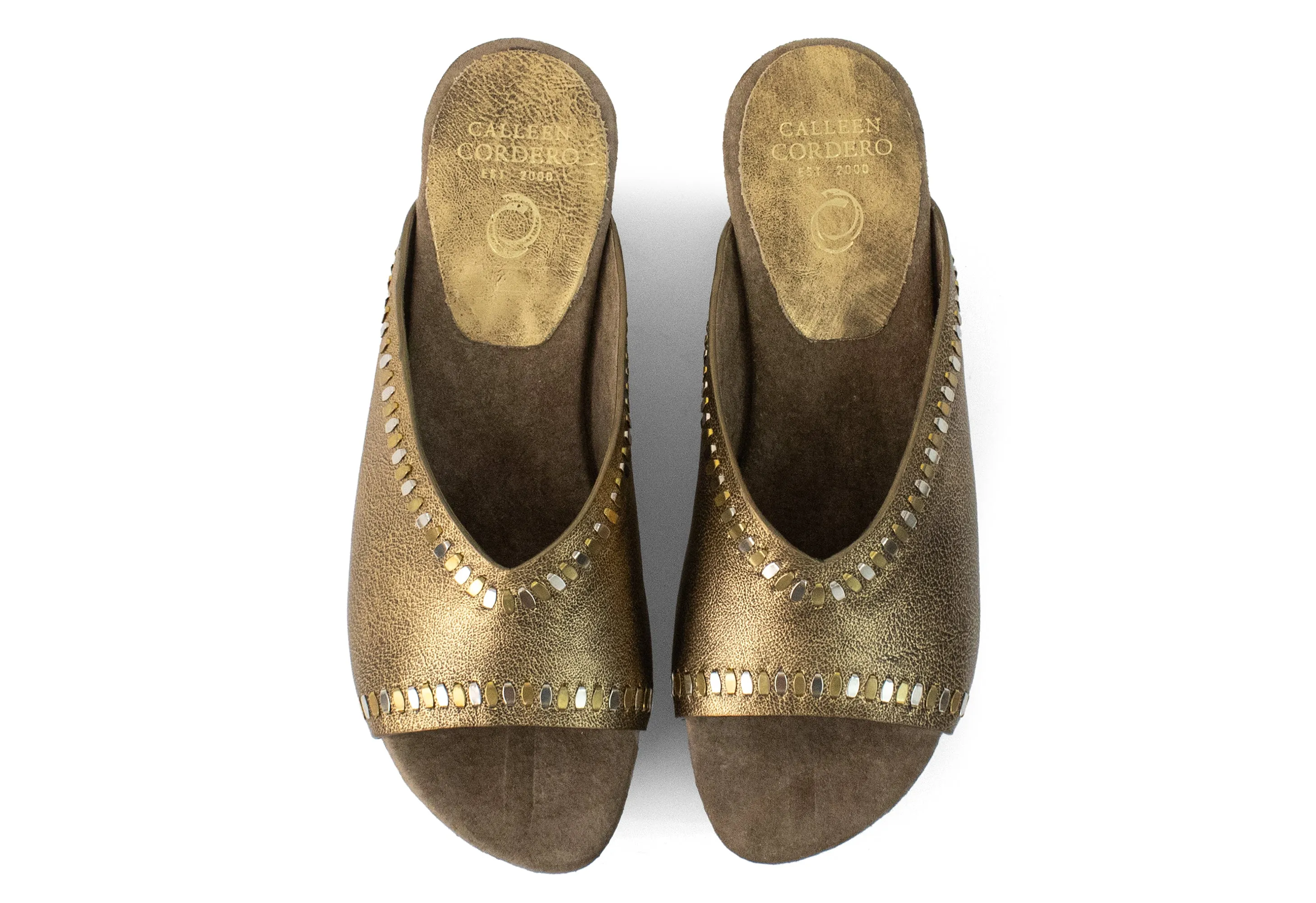 Lunya A20 Wedge
