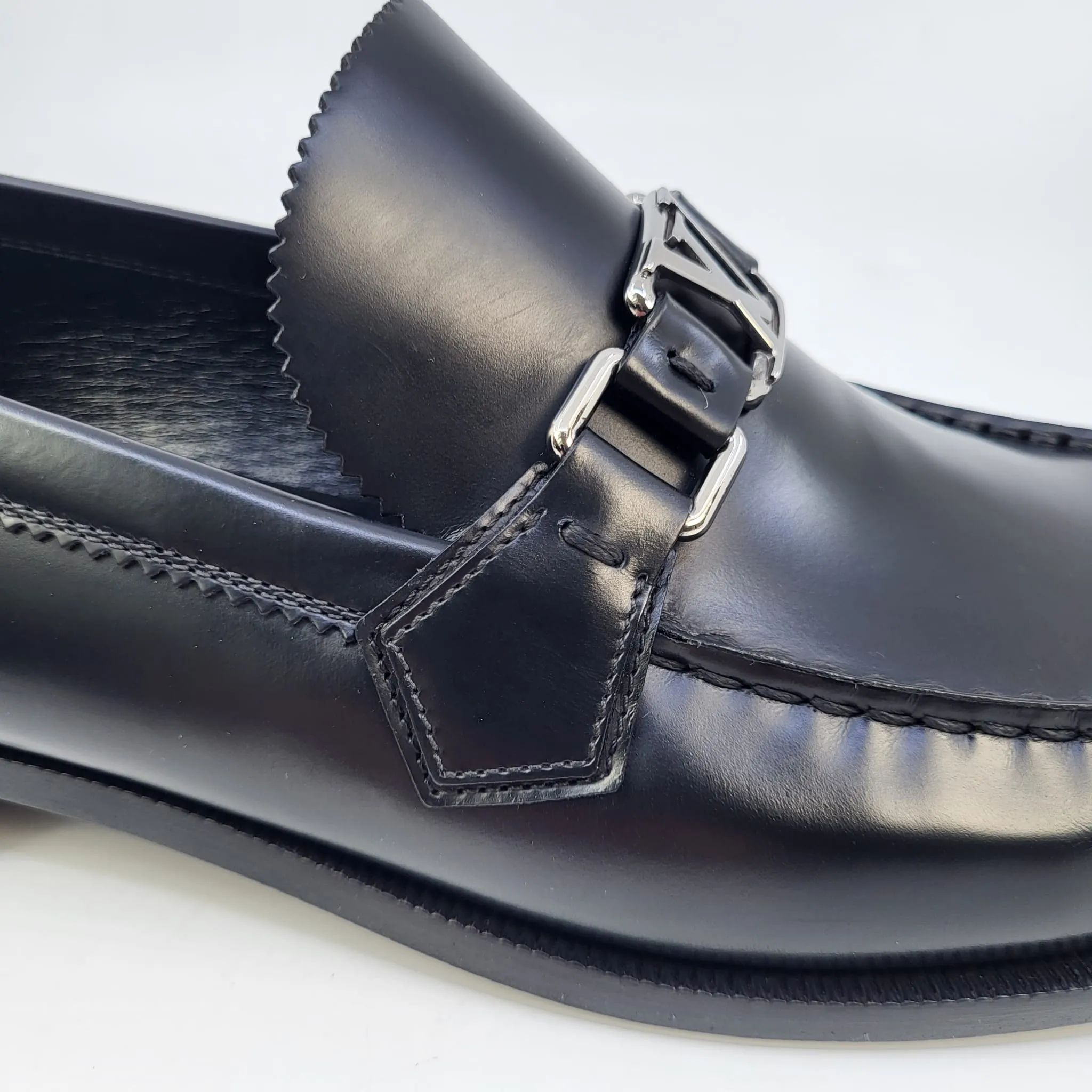 Major Loafer