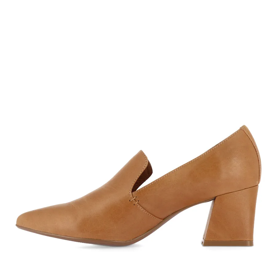 MISSIES - TAN LEATHER