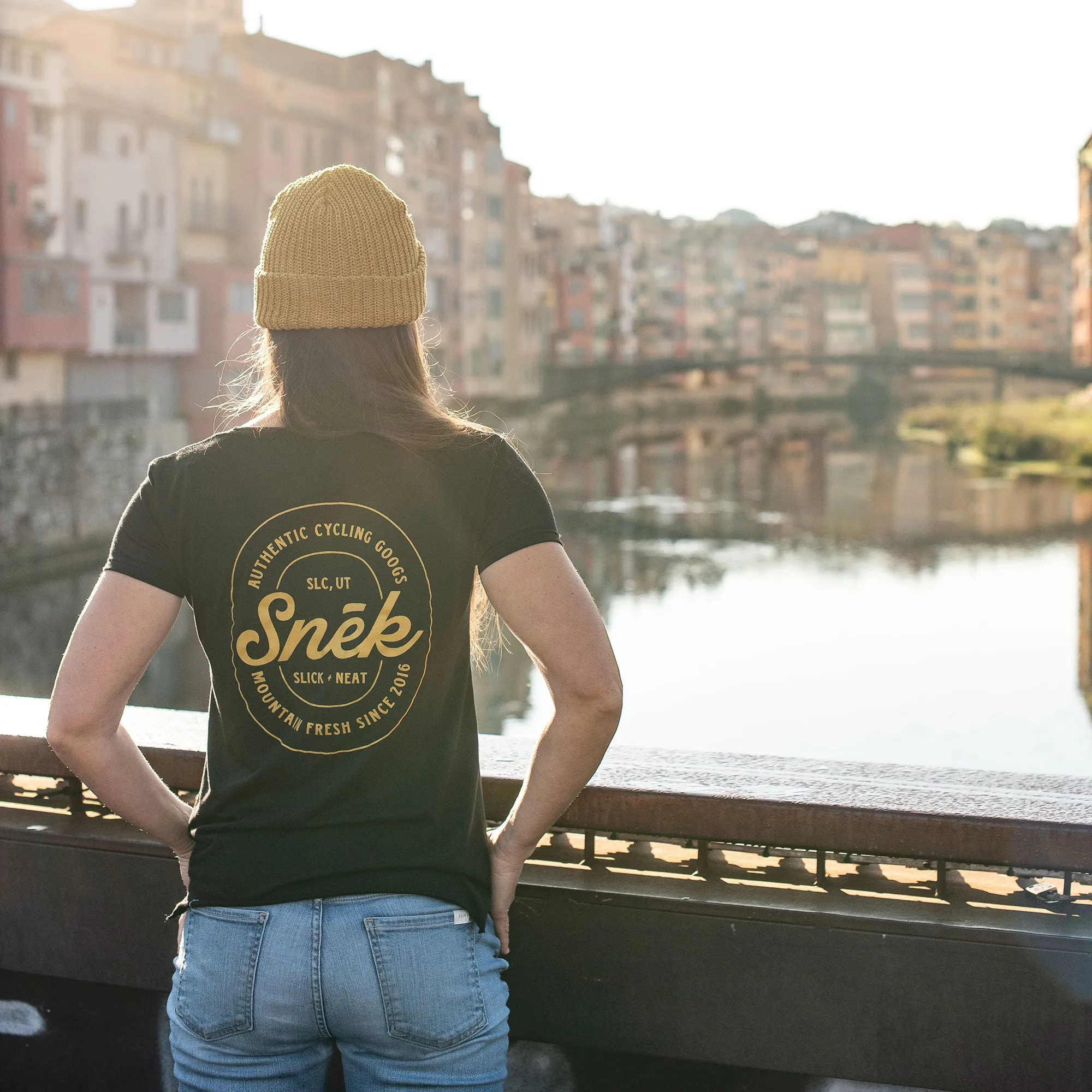 Mountain Fresh Womens Tee