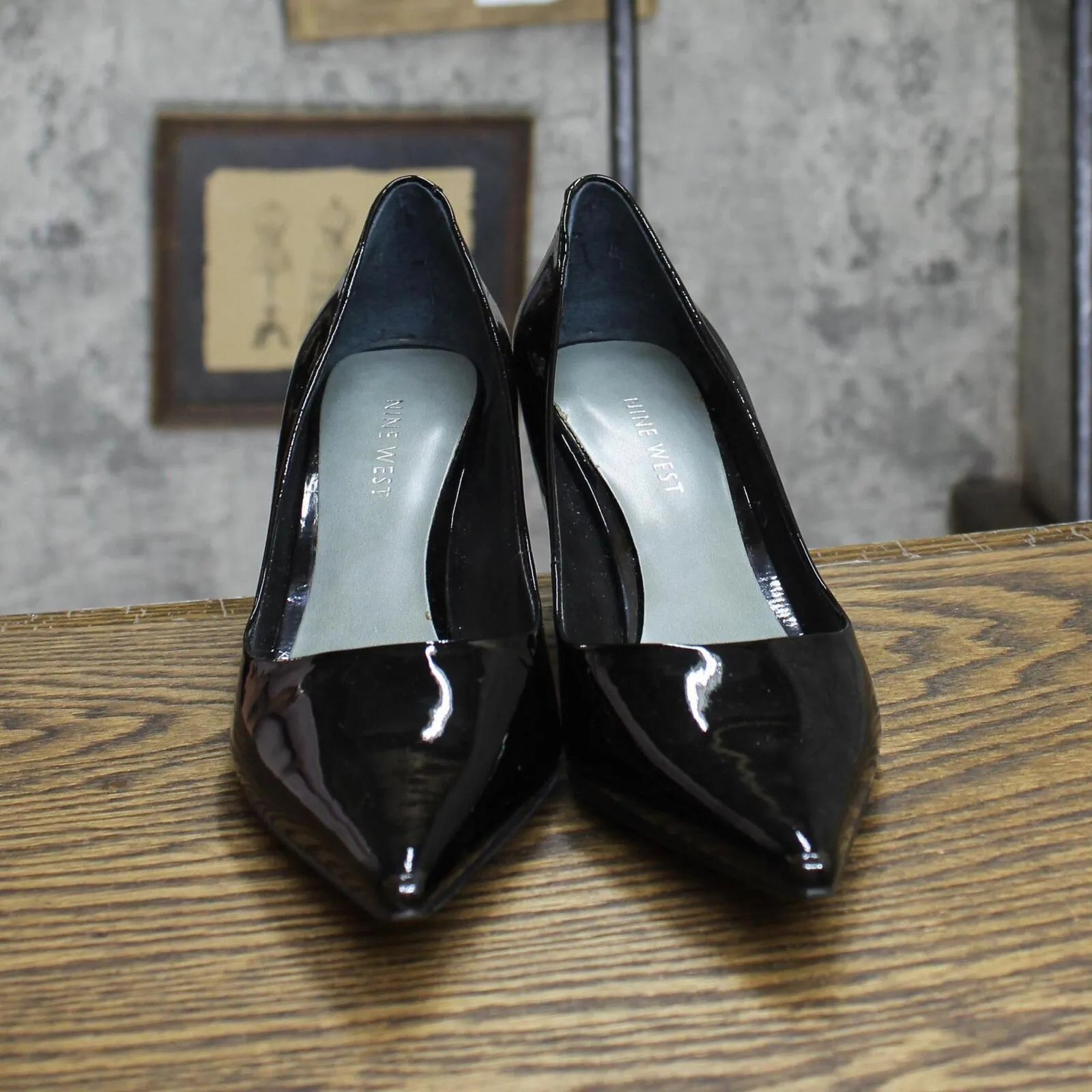 Nine West Womens Vintage Stiletto Pointed Toe Heels 1673ebbdb2205f Black 6.5M