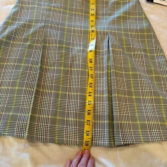 NWT Tahari ASL Women's Pleat-Front Plaid Skirt, size 8, Avocado/Lime,Preppy Fall