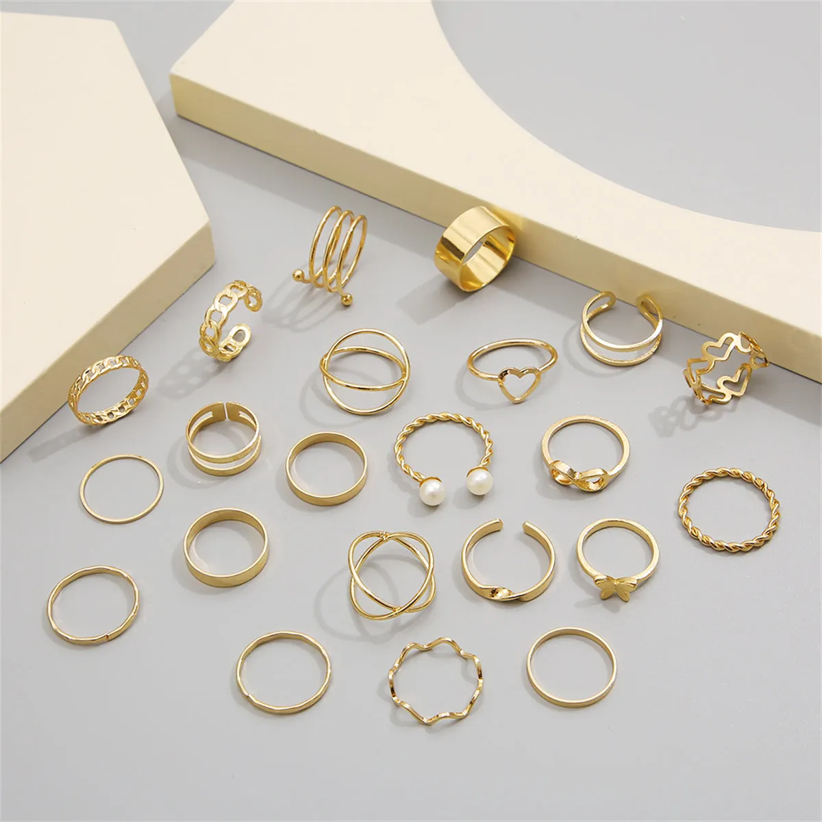 Pearl & 18K Gold-Plated Butterfly Ring Set