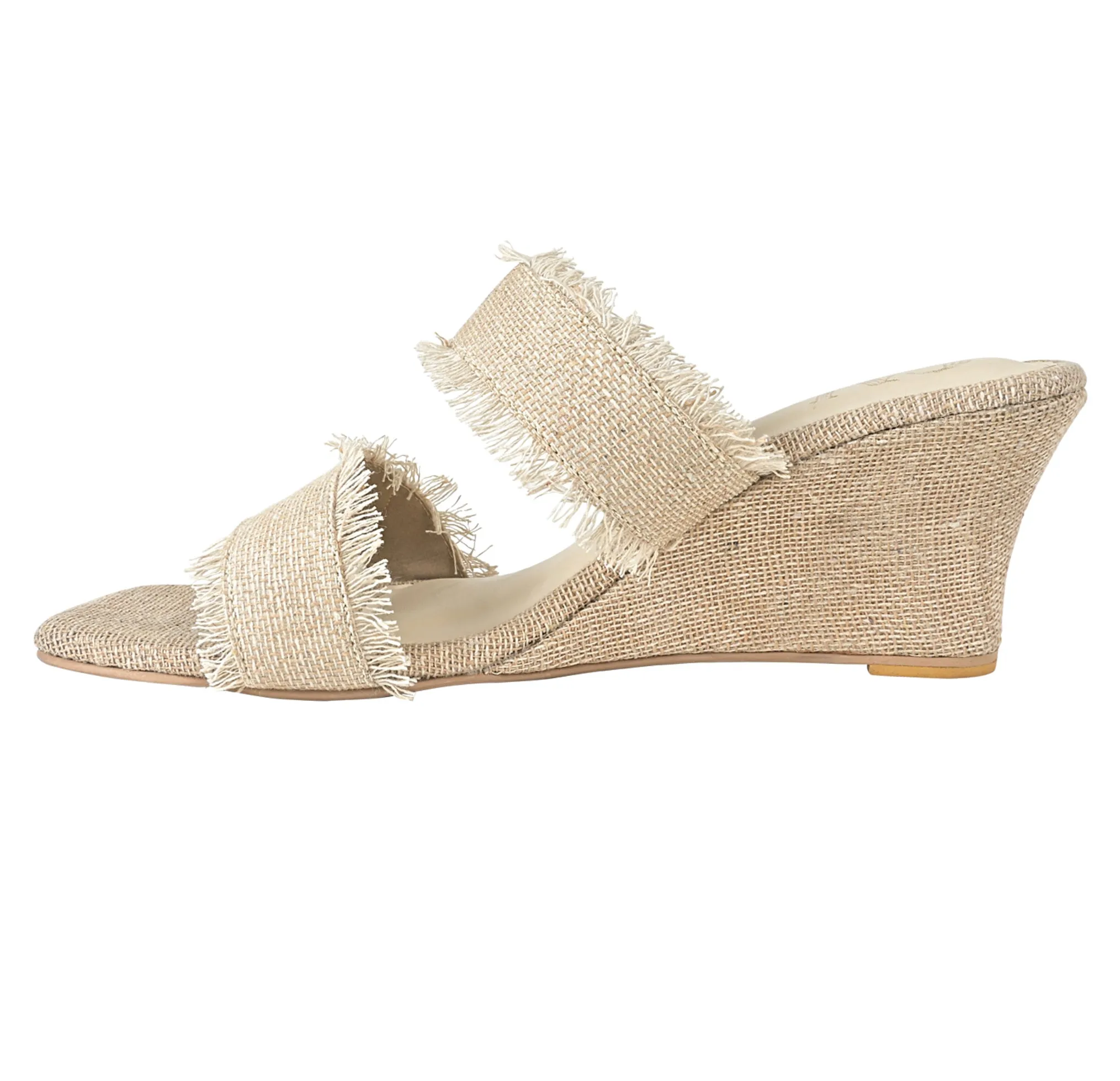 Pearl in jute wedges