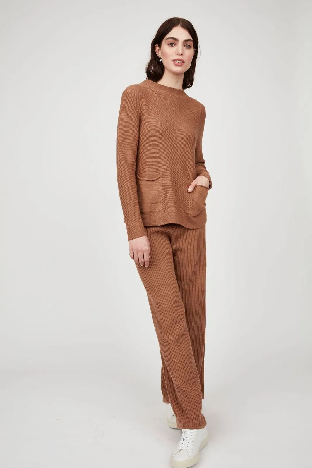 Pistache Zippered Back Sweater With Patch Pockets