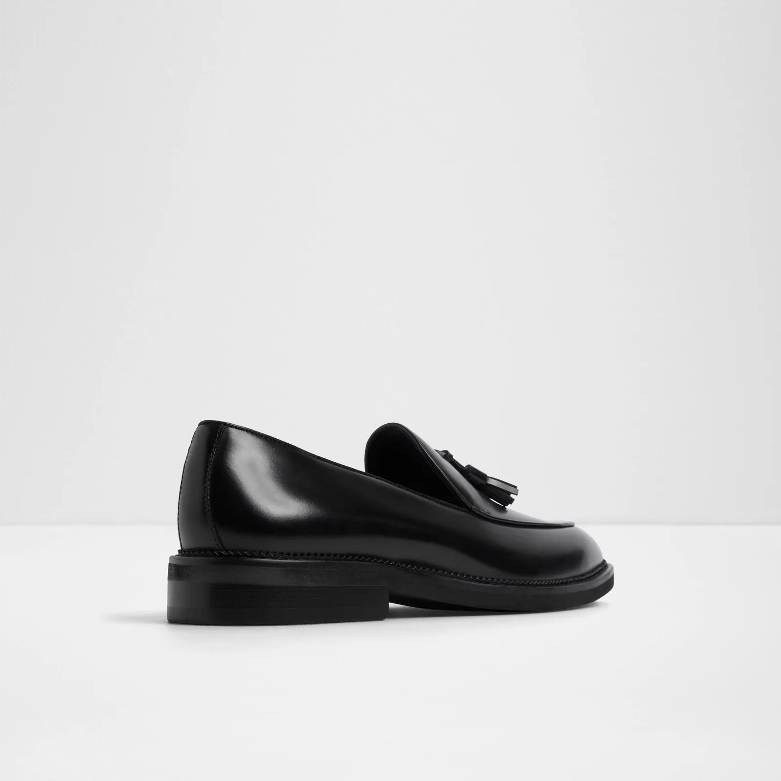 Portos / Loafers