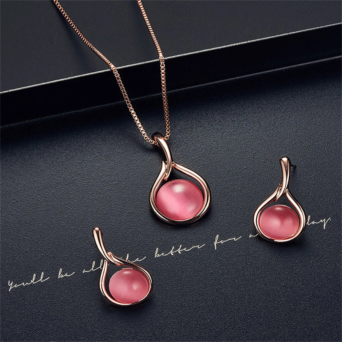 Red Cats Eye & Cubic Zirconia Pendant Necklace & Drop Earrings