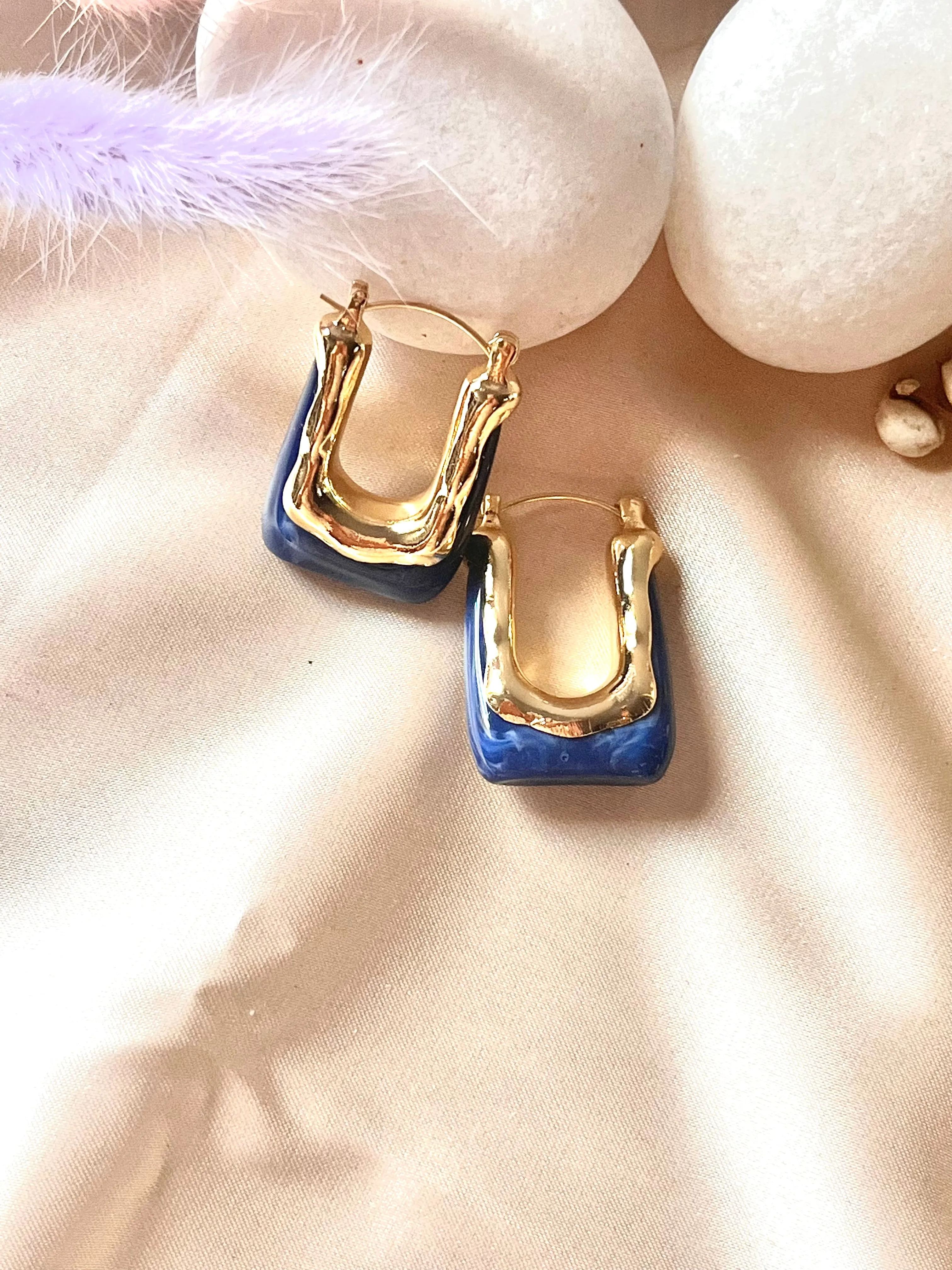 Retro U Shaped Earrings jlt11476