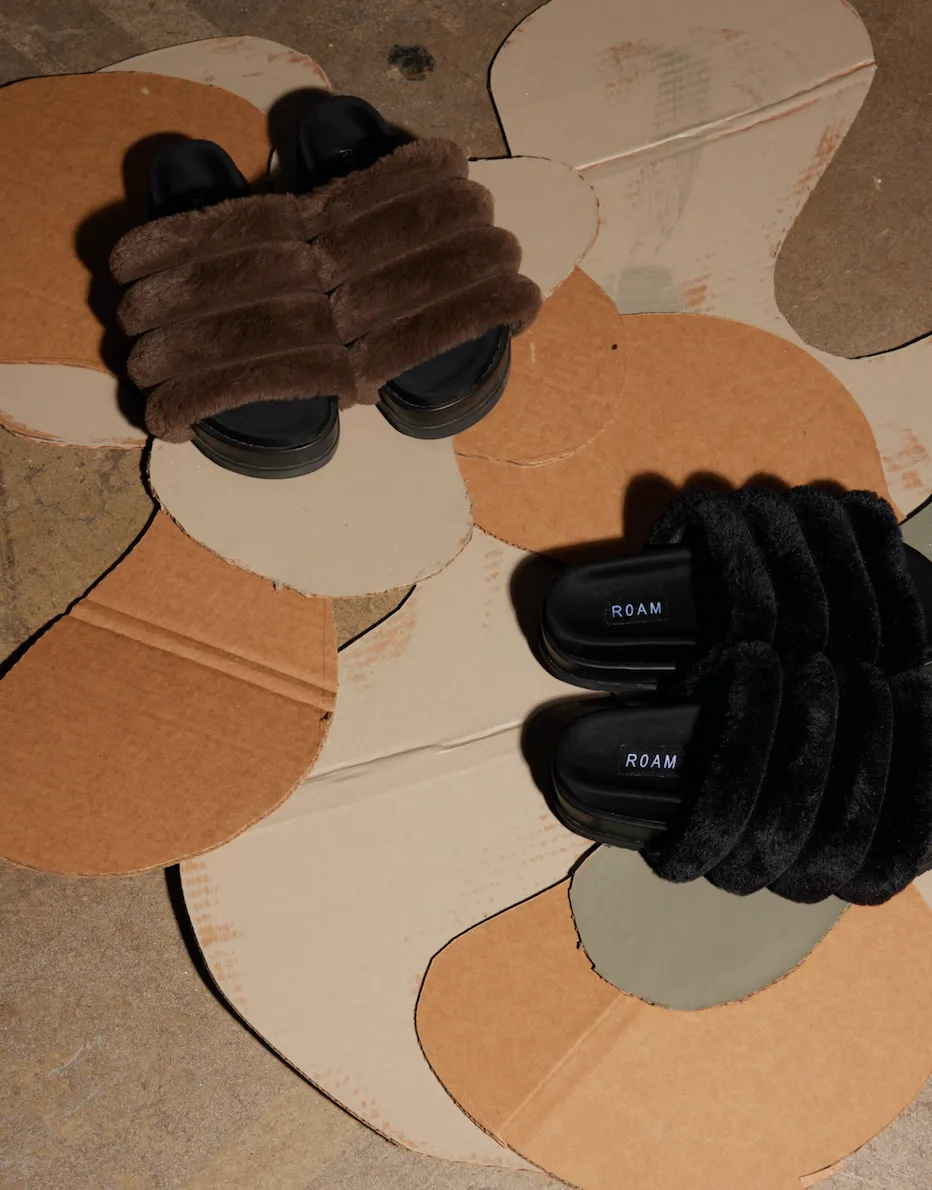 ROAM BUNNY STACK PLATFORM KHAKI FAUX FUR