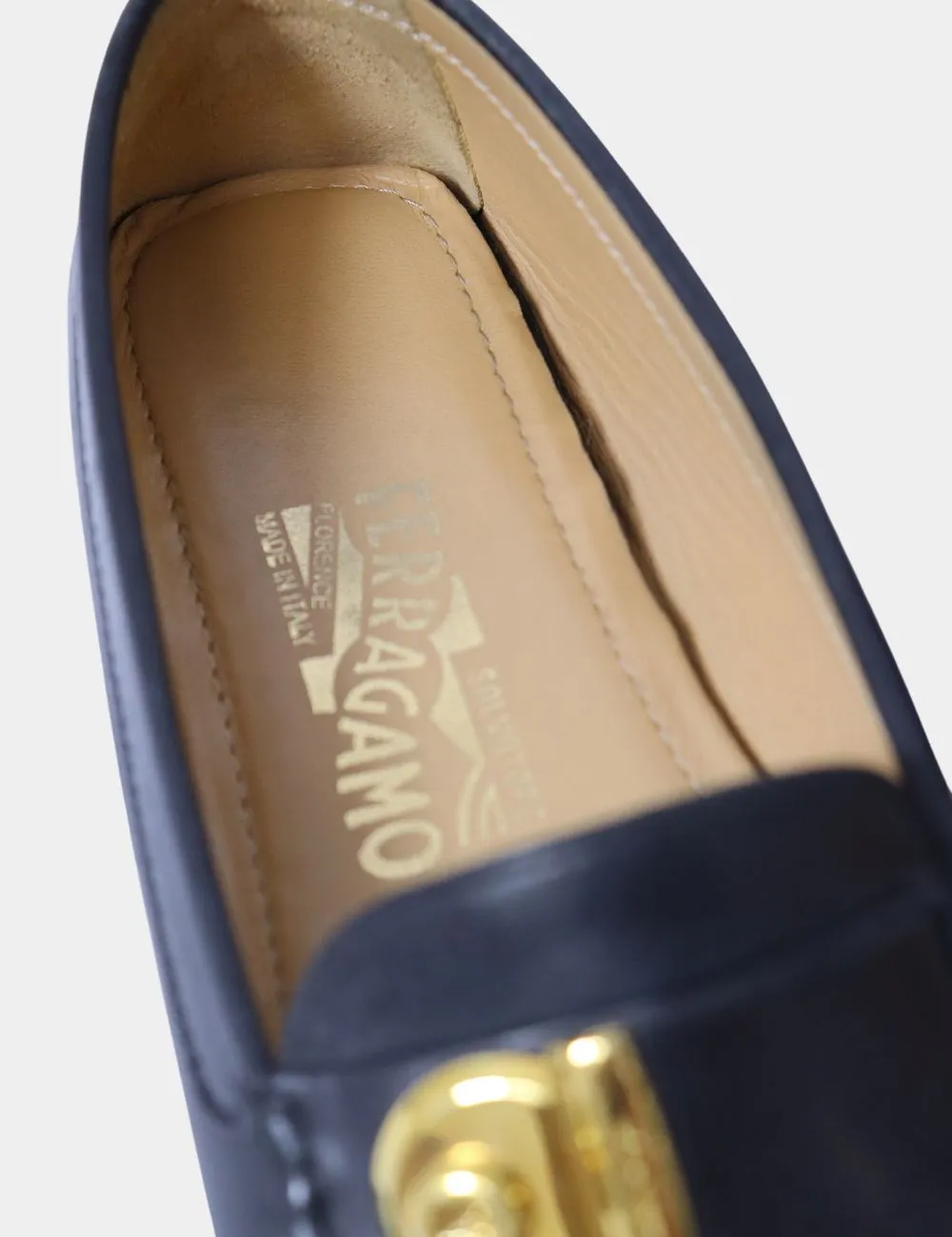 Salvatore Ferragamo - EU 37