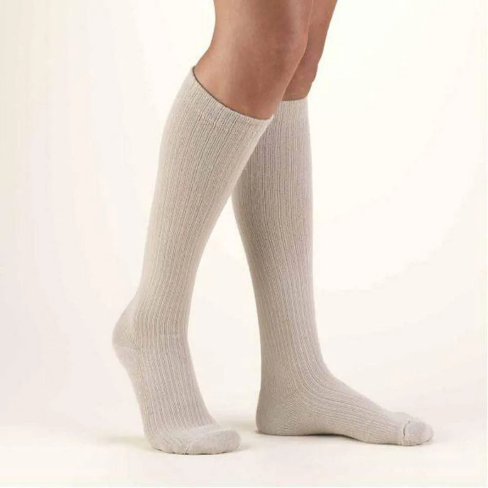 Second Skin Women's Casual Comfort 15-20 mmHg Trouser Socks
