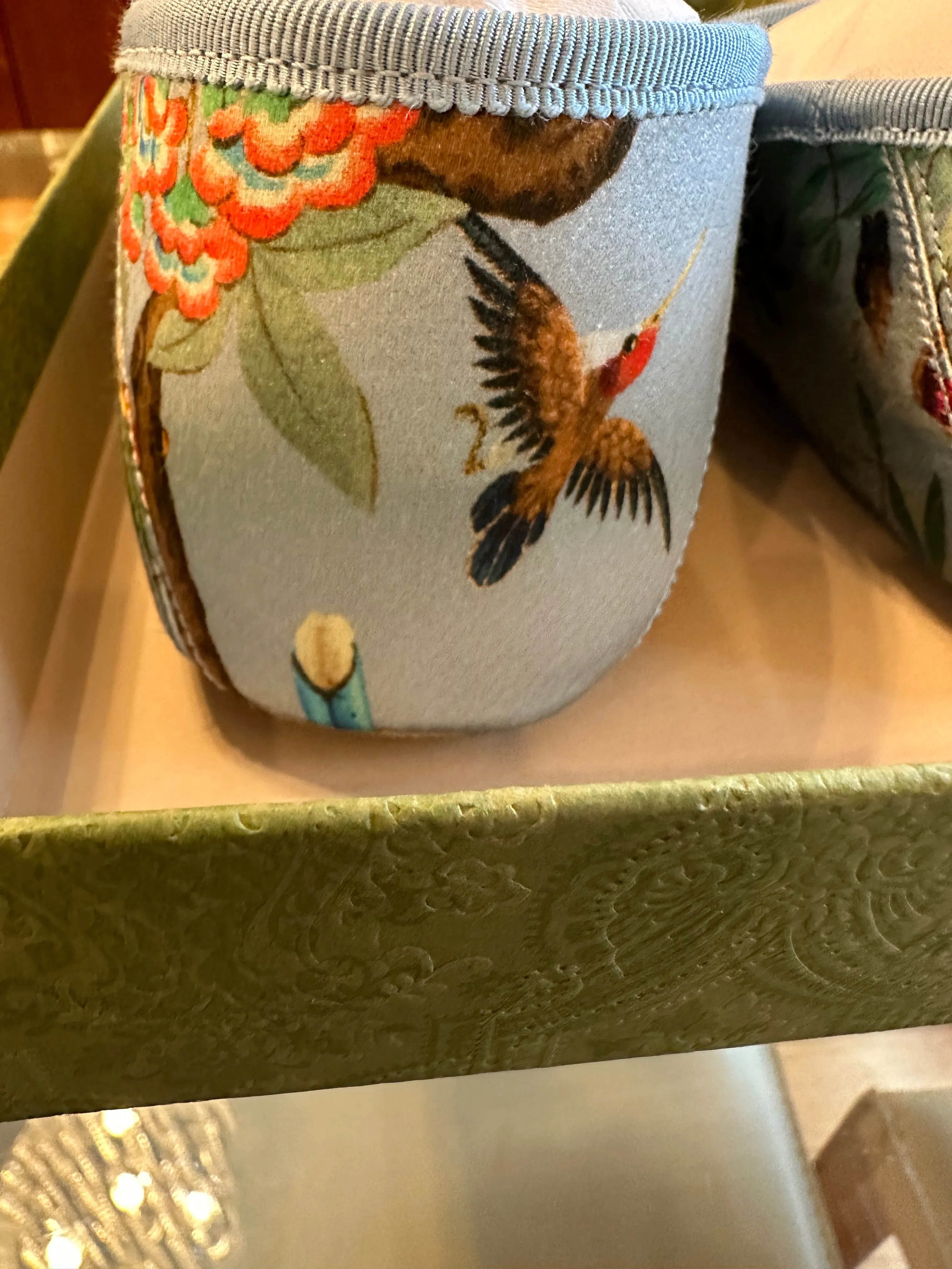 Silk Slippers with Tian Motif