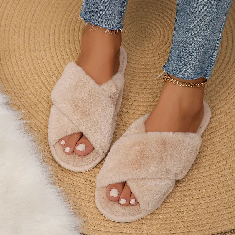 Sofia – Luxurious Plush Slippers for Women