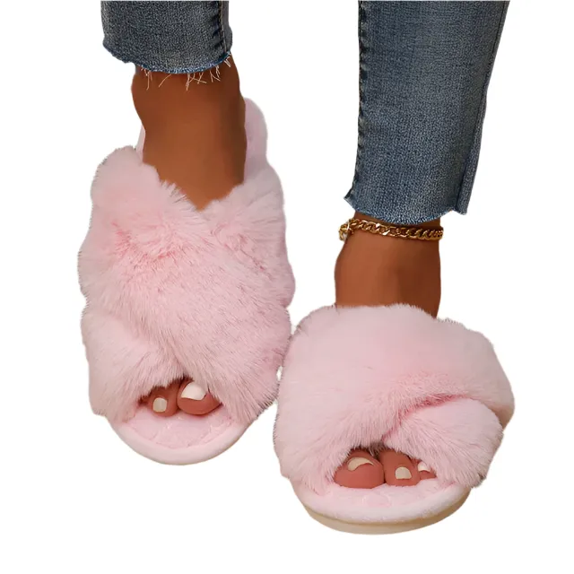 Sofia – Luxurious Plush Slippers for Women